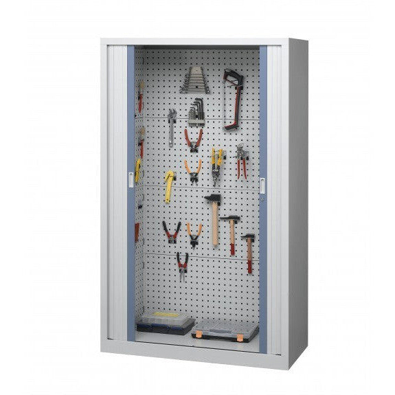 Armoire d'atelier à rideaux équipée